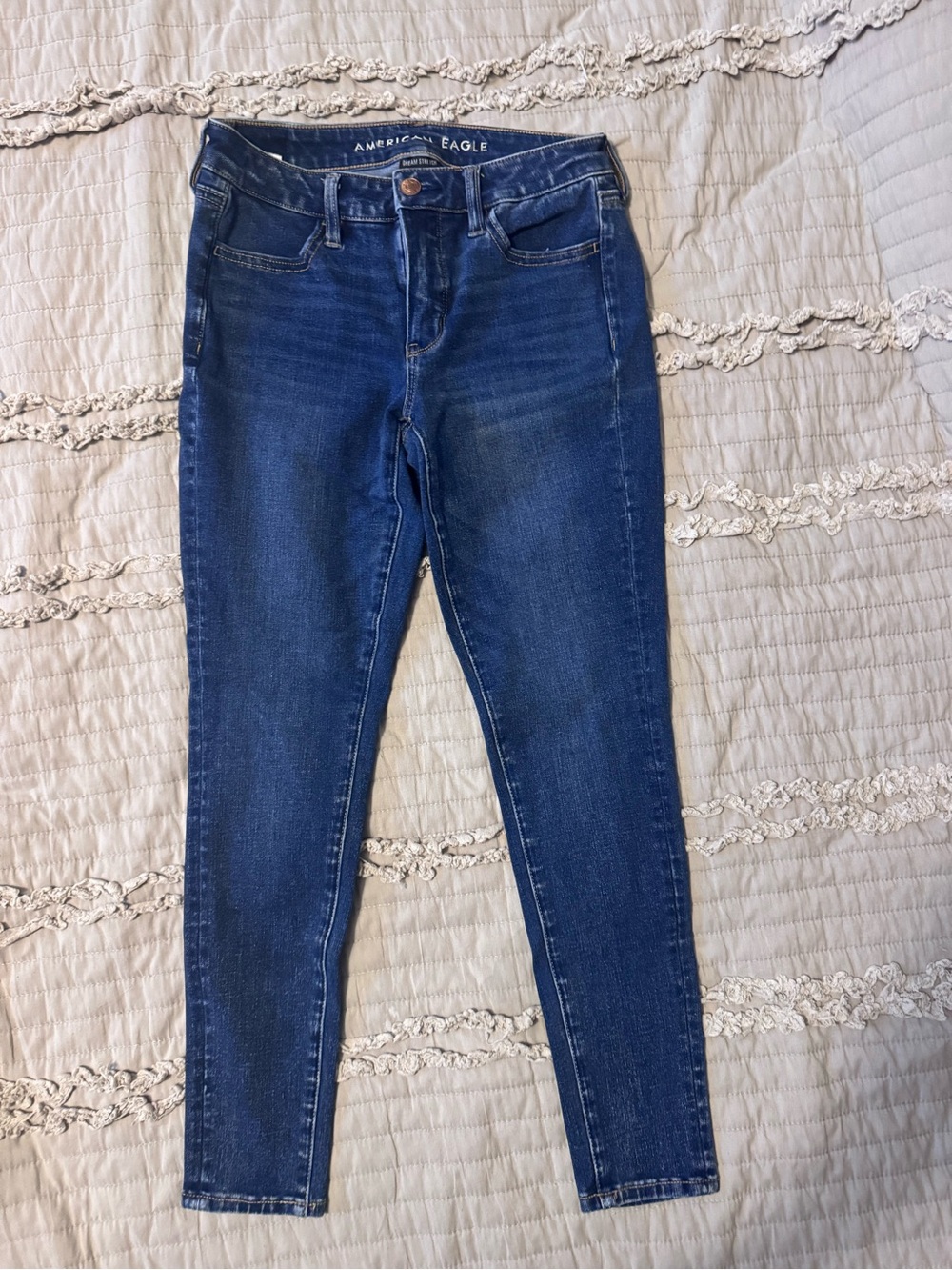 American Eagle Outfitters Mid-Dark Blue Skinny Jeans